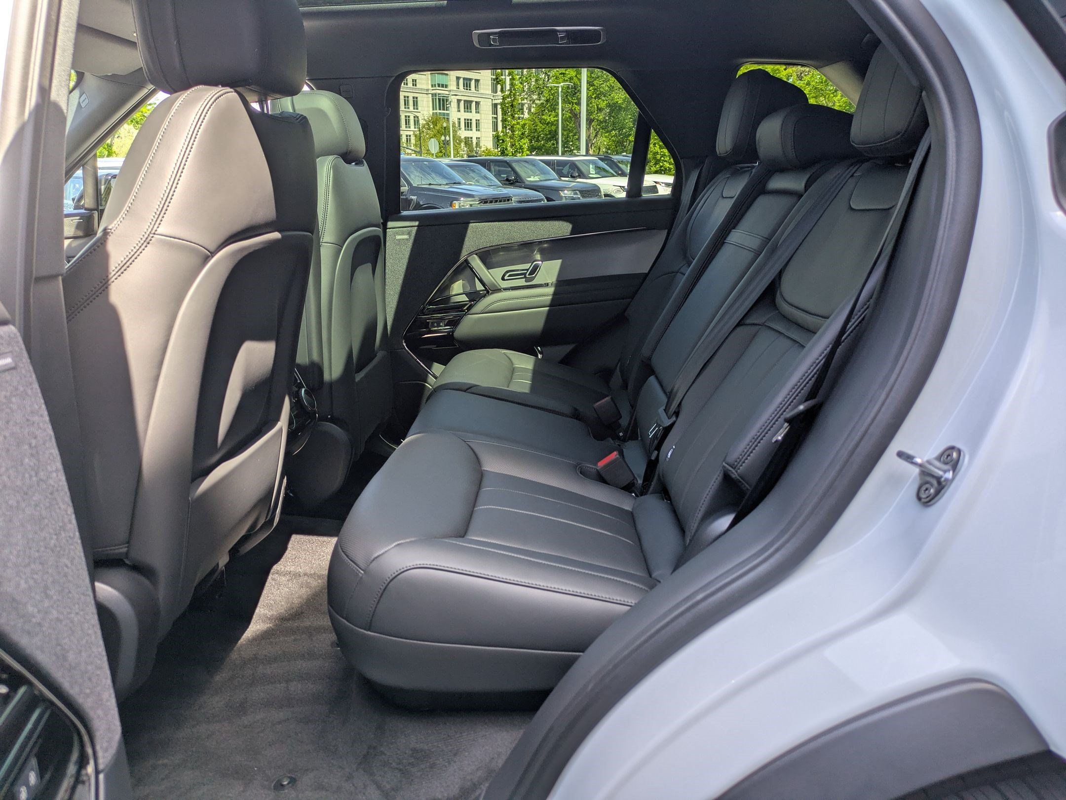New 2026 Land Rover Range Rover Sport SE AWD/4WD image 28