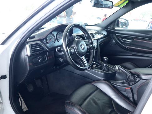 Used 2016 BMW M3 RWD image 21