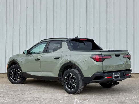 Used 2023 Hyundai Santa Cruz SEL w/ Activity Package image 3