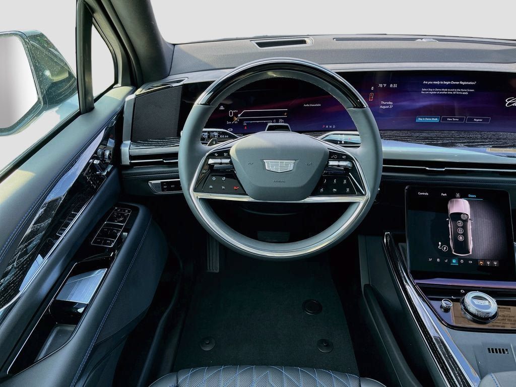 New 2026 Cadillac Escalade IQL Luxury AWD/4WD image 27