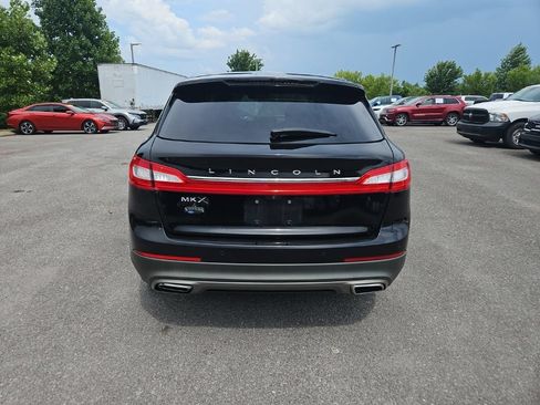 Used 2017 Lincoln MKX Reserve w/ Lincoln MKX Climate Package FWD image 6