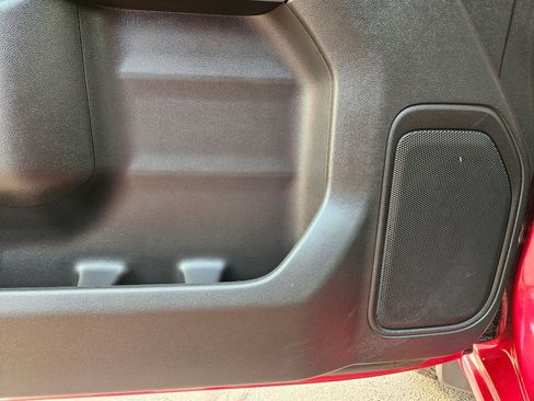 Used 2021 GMC Sierra 1500 AT4 AWD/4WD image 16