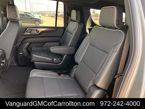 New 2026 GMC Yukon XL Elevation AWD/4WD image 28