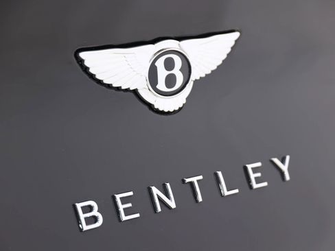 Used 2021 Bentley Bentayga w/ First Edition Specification AWD/4WD image 93