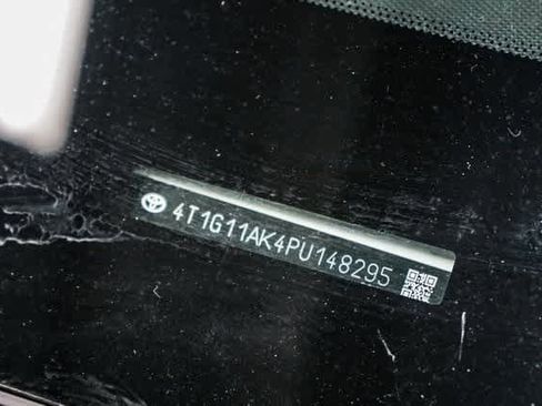 Certified 2023 Toyota Camry SE image 28