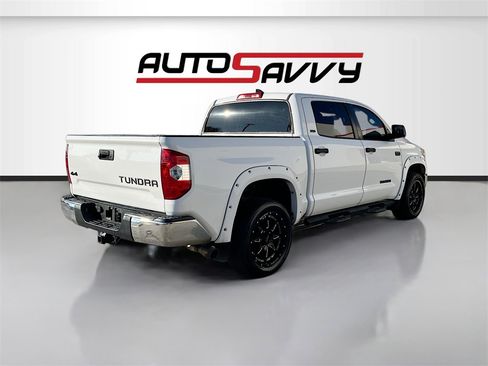 Used 2020 Toyota Tundra SR5 w/ SR5 Upgrade Package image 7