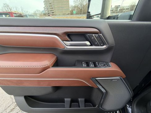 New 2026 GMC Sierra 3500 Denali Ultimate image 15