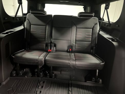 New 2026 GMC Yukon XL AT4 Ultimate AWD/4WD image 14