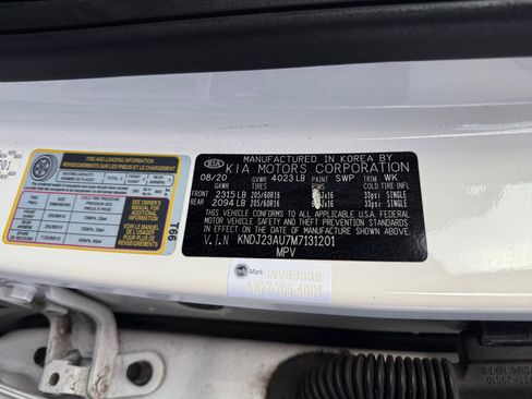 Used 2021 Kia Soul LX image 23