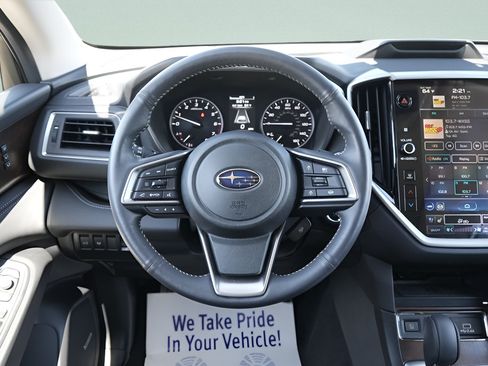 Used 2024 Subaru Ascent Touring AWD/4WD image 18