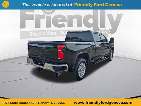 Used 2025 Chevrolet Silverado 3500 LTZ AWD/4WD image 5
