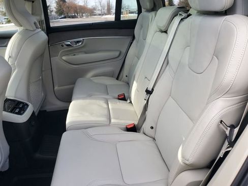 New 2026 Volvo XC90 T8 Ultra w/ Protection Package Premier AWD/4WD image 33