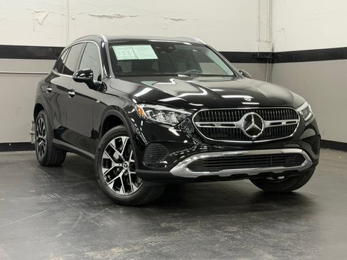 Certified 2025 Mercedes-Benz GLC 350e 4MATIC image 2