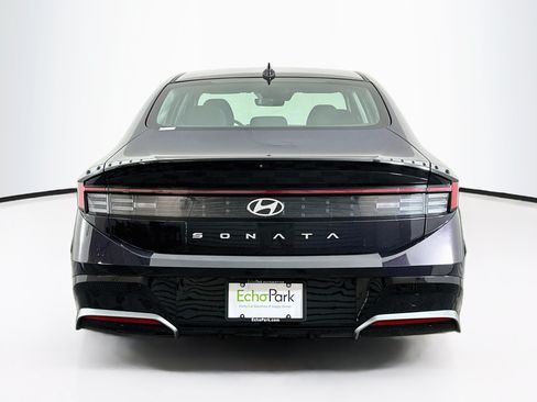 Used 2025 Hyundai Sonata SEL FWD image 7