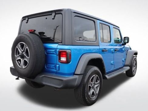 Used 2021 Jeep Wrangler Unlimited Sport image 11