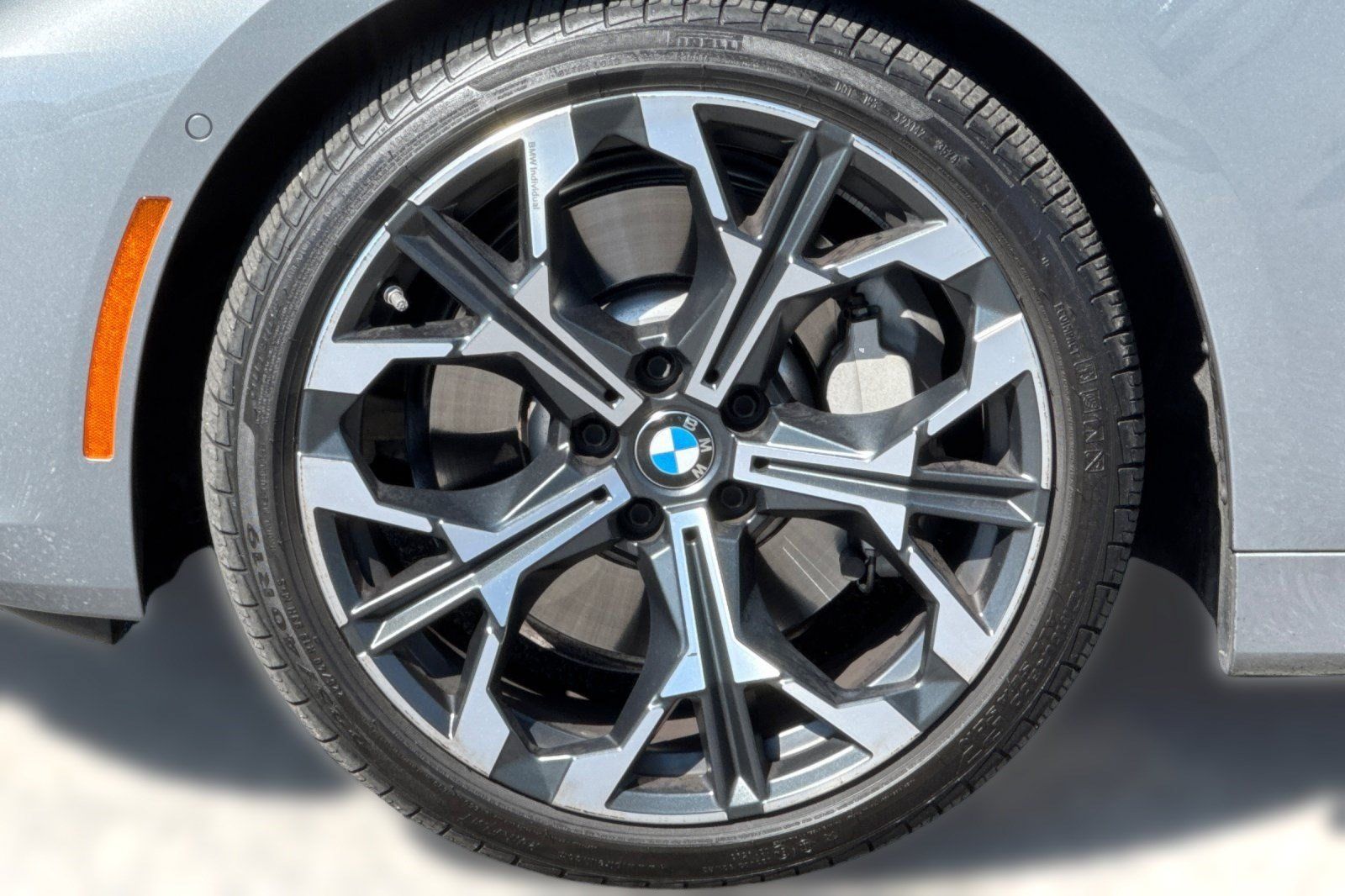Used 2025 BMW 430i Convertible w/ Convenience Package RWD image 13