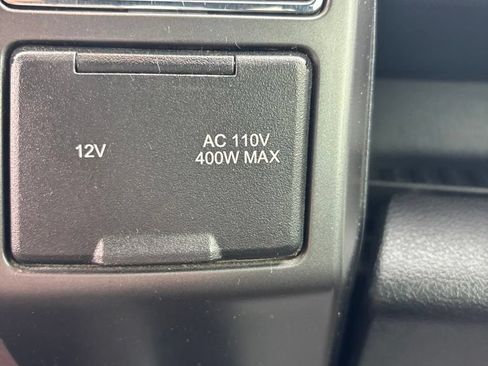 Used 2018 Ford F150 XLT w/ Equipment Group 302A Luxury AWD/4WD image 22