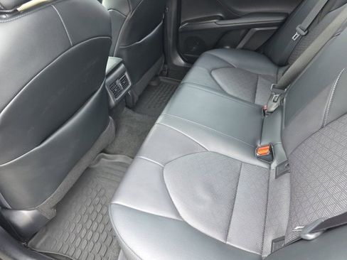 Used 2023 Toyota Camry XSE image 10