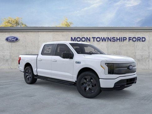 New 2025 Ford F150 Lightning Flash image 7