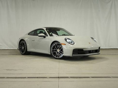 New 2026 Porsche 911 Carrera 4S image 9