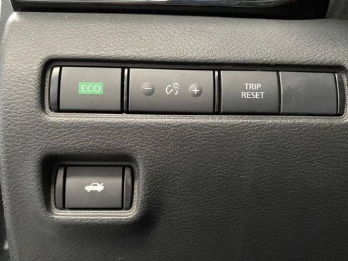 Used 2024 Nissan Sentra SV w/ All-Weather Package image 13