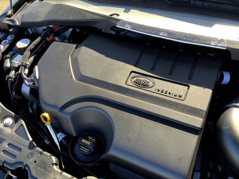 New 2026 Land Rover Range Rover Evoque S image 15