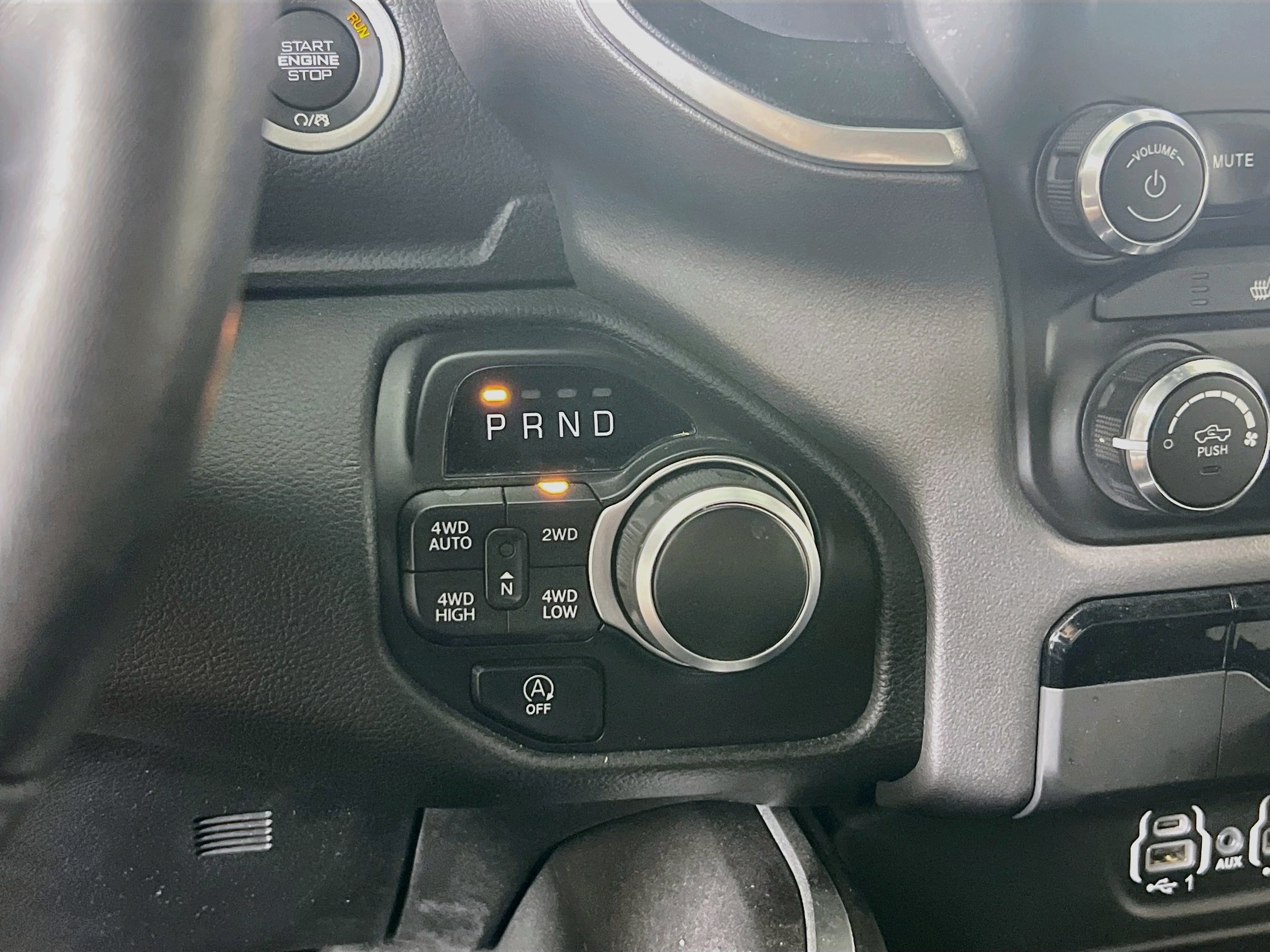 Used 2023 RAM 1500 Big Horn AWD/4WD image 16
