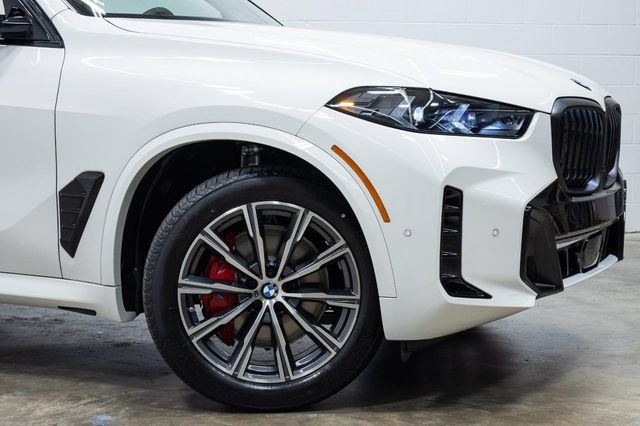 Certified 2026 BMW X5 xDrive40i AWD/4WD image 4