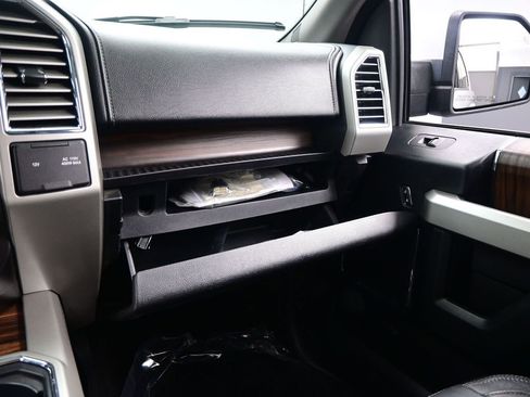 Used 2015 Ford F150 Lariat w/ Equipment Group 501A Mid image 29