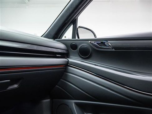 New 2026 Genesis GV80 3.5T Prestige image 35