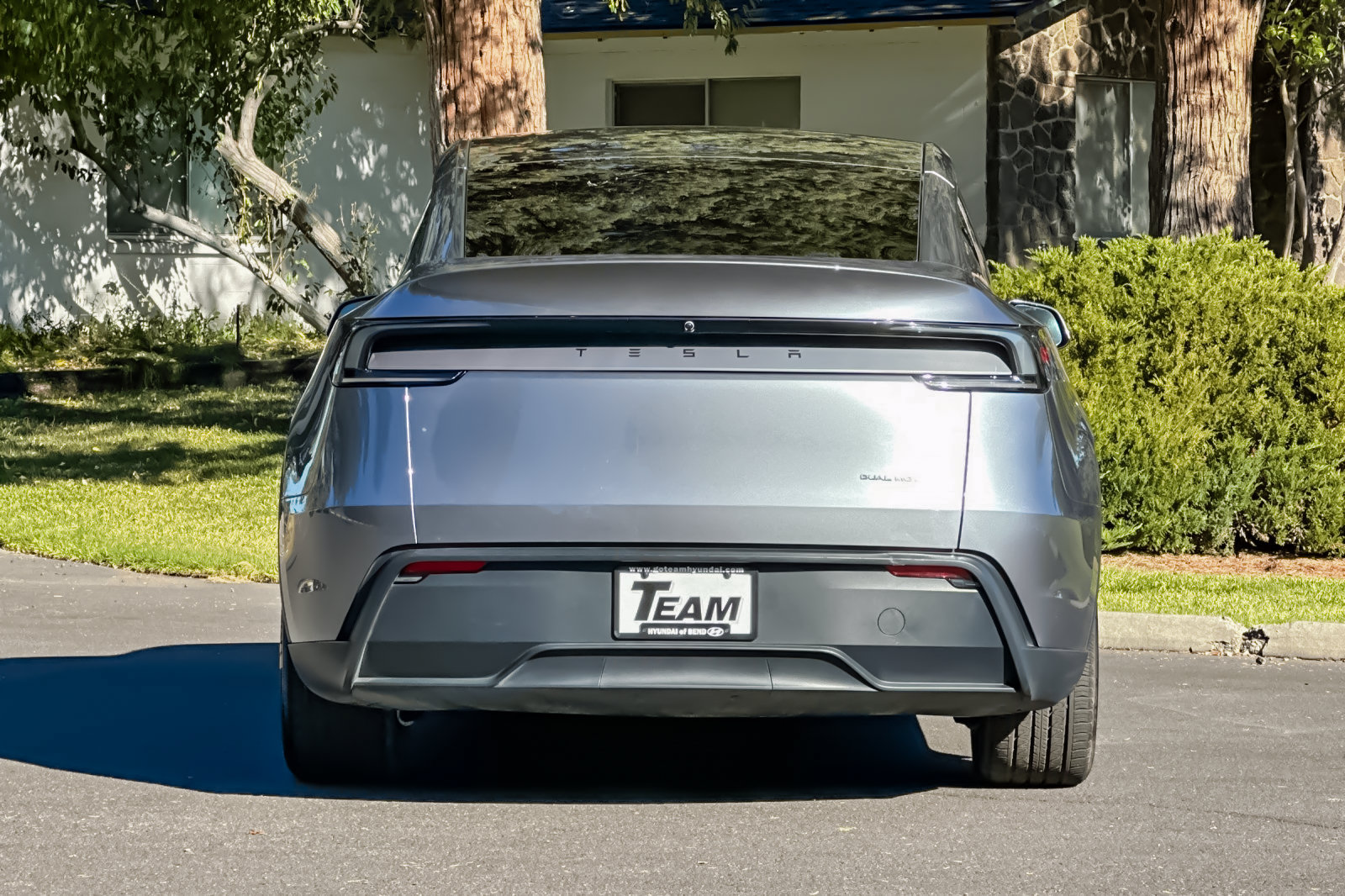Used 2026 Tesla Model Y Long Range AWD/4WD image 5