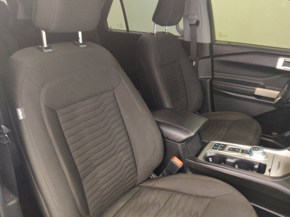 Used 2021 Ford Explorer XLT RWD image 21