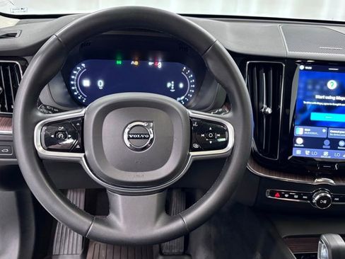 Certified 2023 Volvo XC60 B5 Plus w/ Climate Package AWD/4WD image 13
