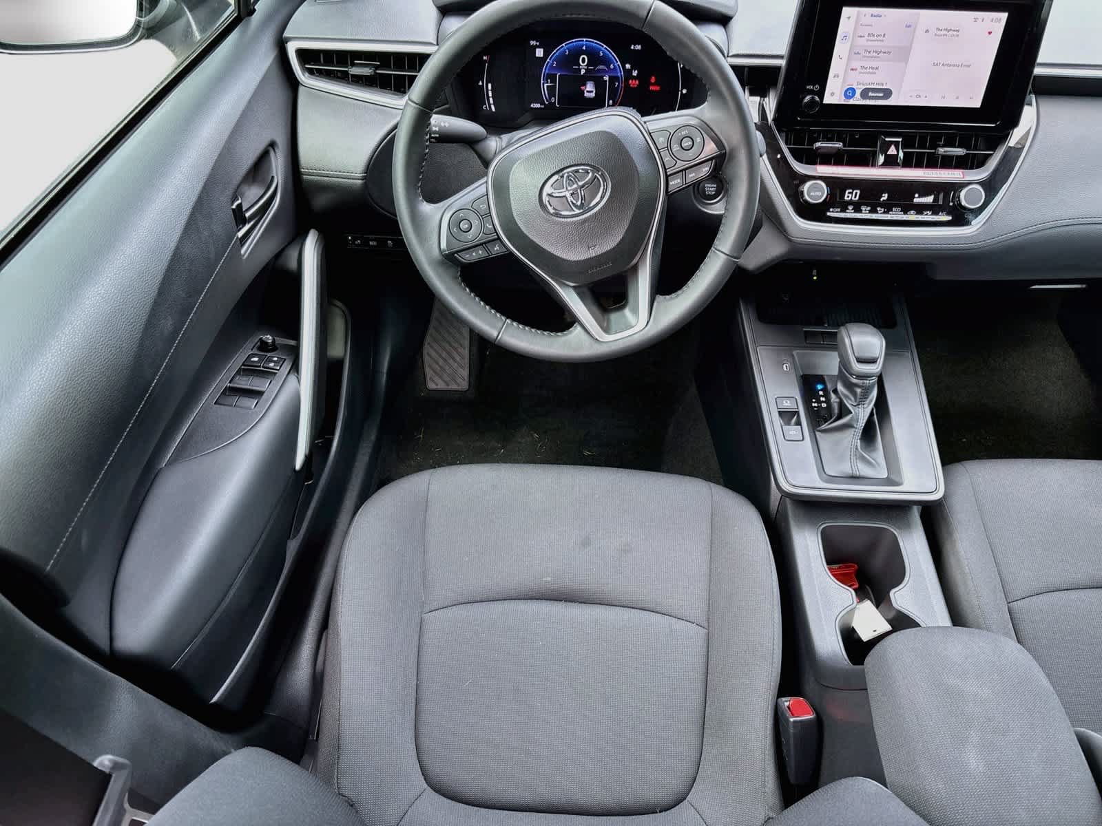 Used 2026 Toyota Corolla Cross LE FWD image 20