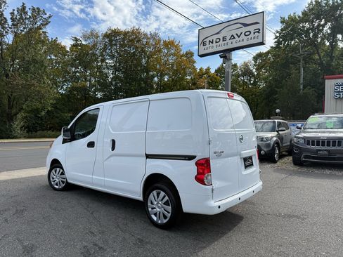 Used 2021 Nissan NV200 SV image 5