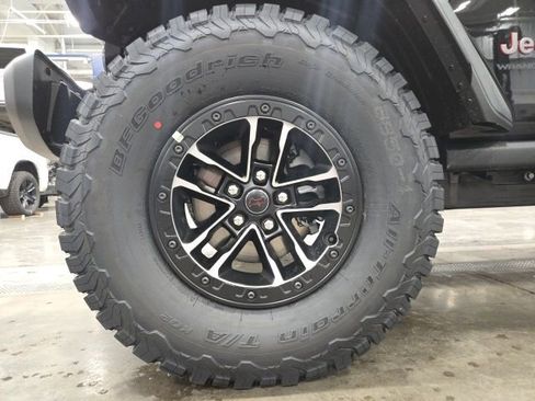 New 2026 Jeep Wrangler Unlimited Rubicon image 9