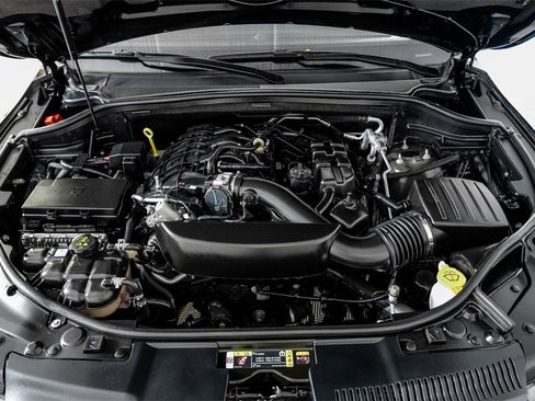 Used 2024 Dodge Durango SXT w/ SXT Blacktop Group image 51