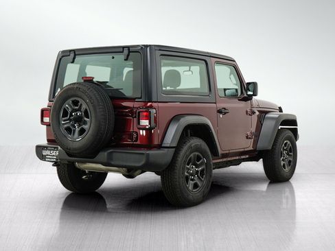 Used 2021 Jeep Wrangler Sport AWD/4WD image 5