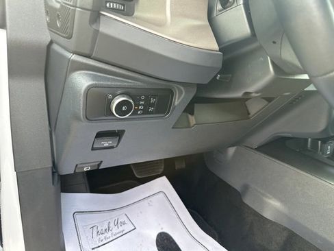 Used 2025 Ford Bronco Outer Banks image 35