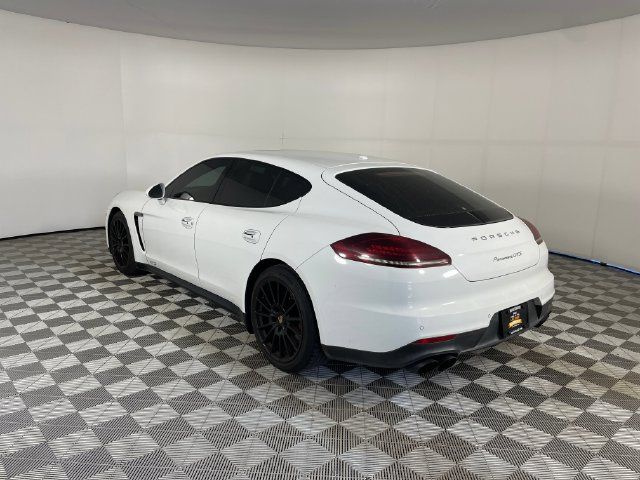 Used 2015 Porsche Panamera GTS AWD/4WD image 18