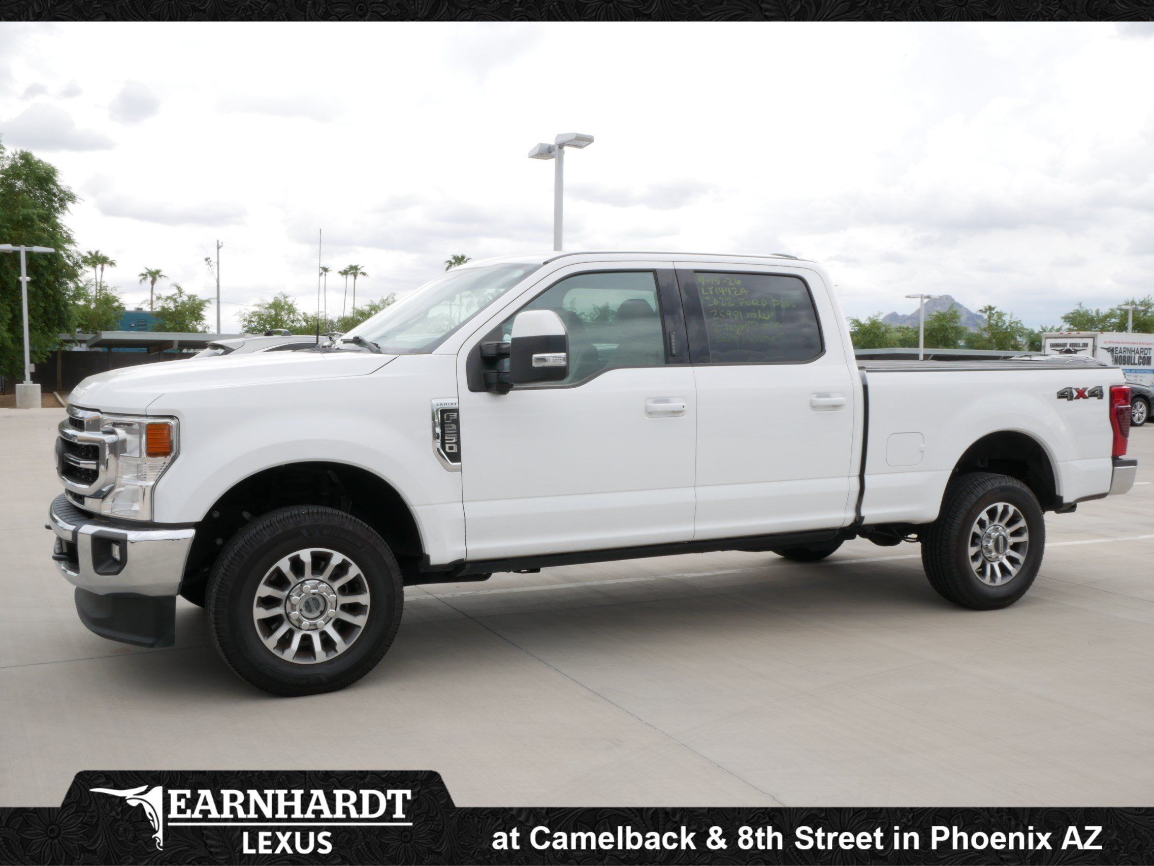 Used 2022 Ford F250 Lariat w/ Lariat Value Package AWD/4WD image 1