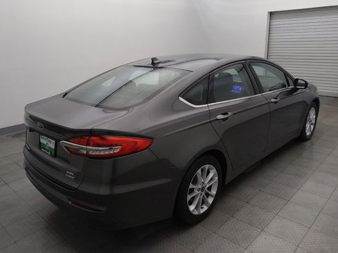Used 2020 Ford Fusion SEL FWD image 9