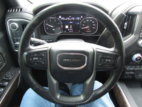 Used 2023 GMC Sierra 2500 Denali w/ Denali Black Diamond Edition image 35