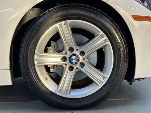 Used 2014 BMW 320i Sedan image 31