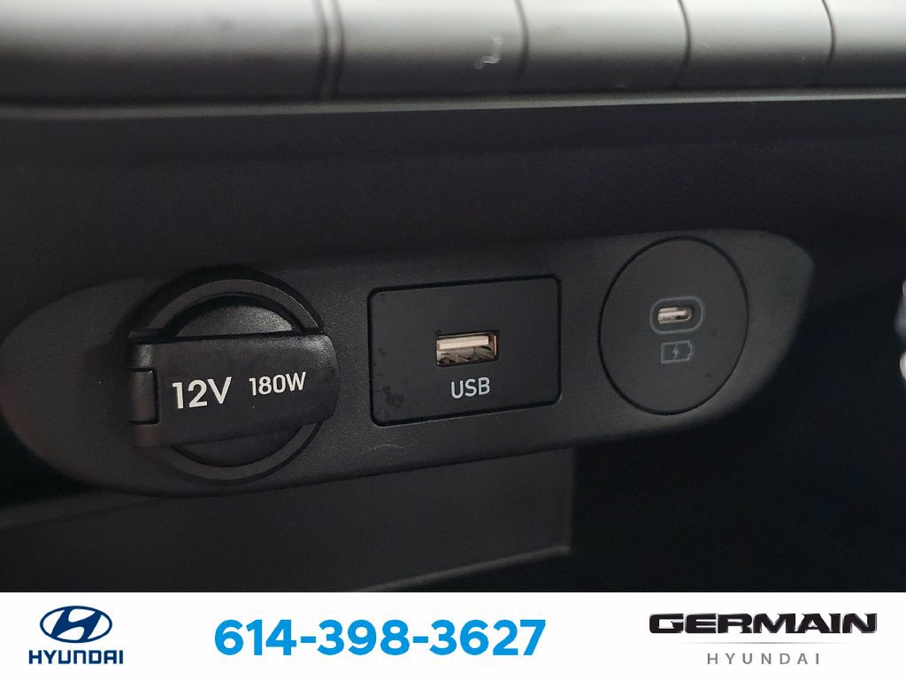 Certified 2026 Hyundai Elantra SE FWD image 32