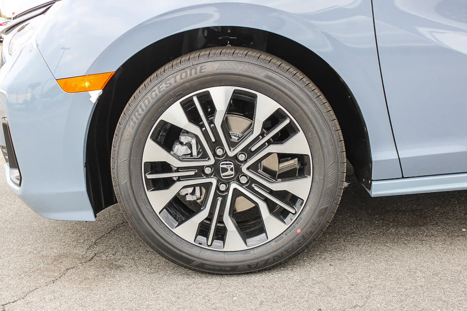 New 2027 Honda Odyssey Elite image 9