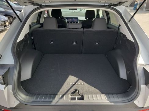 New 2026 Hyundai Ioniq 5 SE image 22