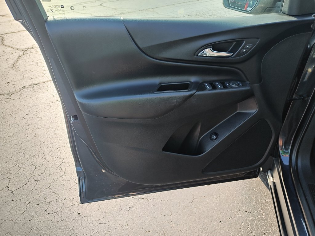 Used 2022 Chevrolet Equinox LT FWD image 12