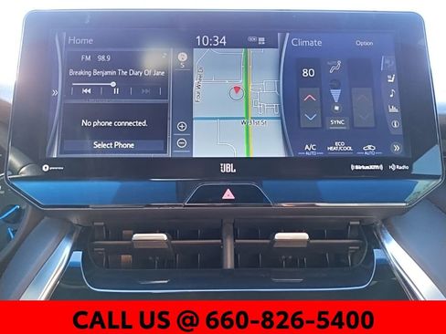 Used 2021 Toyota Venza Limited image 33