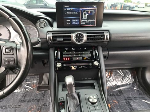 Used 2021 Lexus IS 300 image 20